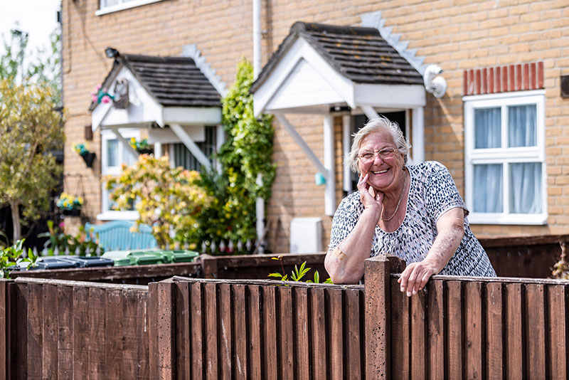 tenant at garden fence
