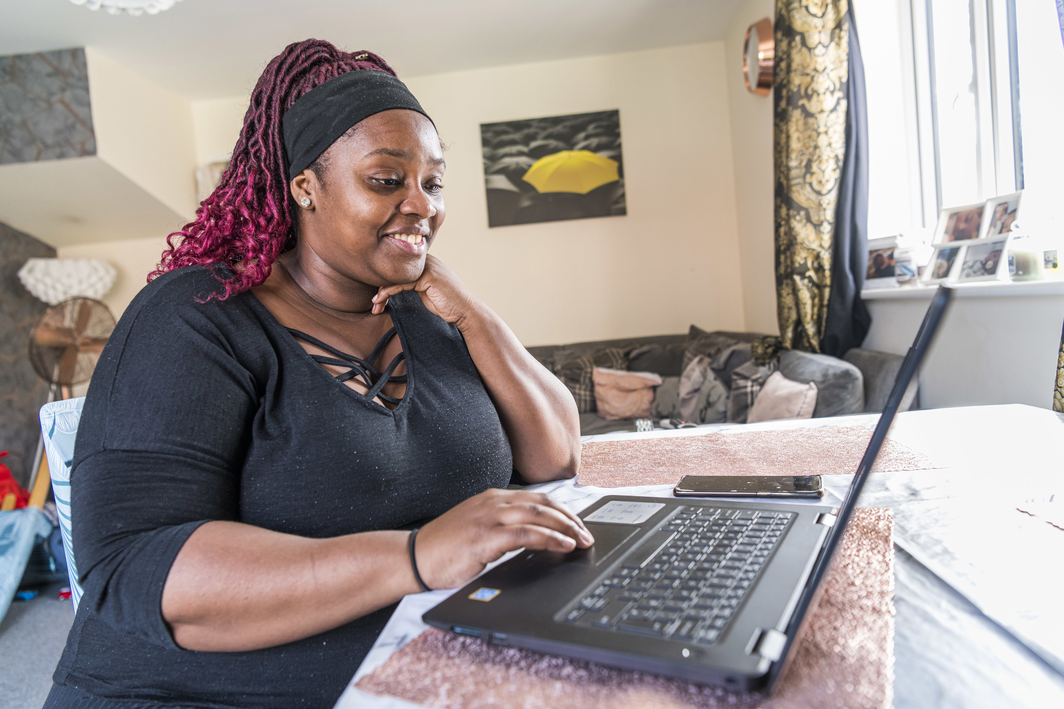 Five benefits of improving your financial wellbeing  